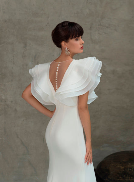 Short Sleeve Mermaid Wedding Gown EU32 / Off-White