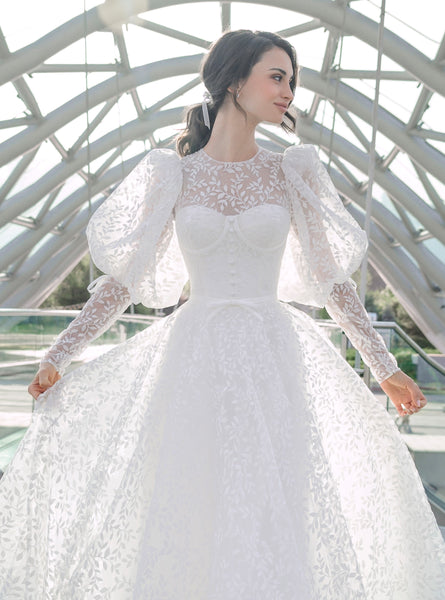 wedding dress with long lace sleeves Puffy Sleeve EU32 / Off-White (As seen on the Photo) Atlanta Linen Dress in PFID|3515NIH_W|PFMW But then you turn Size:2-3 Years (90cm)