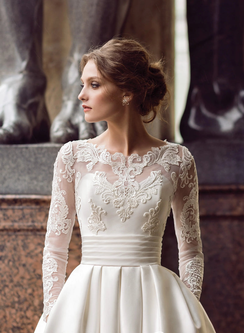 design your dream wedding dress online BESPOKE WEDDING DRESS APPOINTMENT EXPERIENCE
