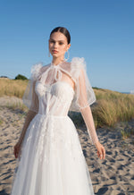 Robe de mariée trapèze en tulle avec boléro