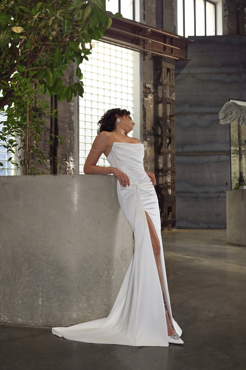 mermaid wedding dress off the shoulder Off-The Shoulder Minimalist Mermaid Wedding Dress – HAREM's Brides
