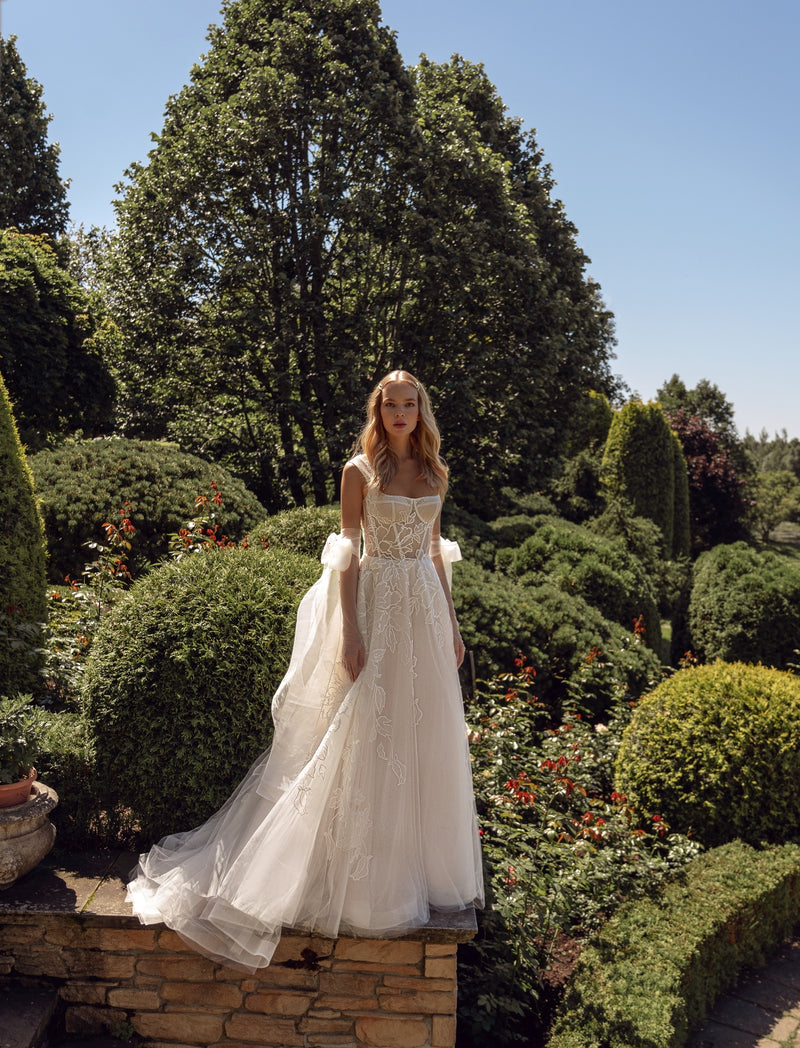 fully lined wedding dress Elegant Sheer-Sleeved Lace A-Line Wedding Dress