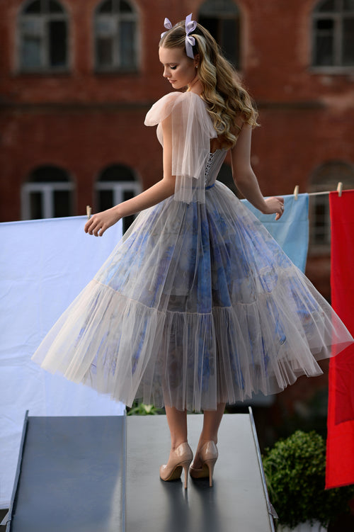 Robe mi-longue asymétrique à volants en tulle imprimé multicolore
