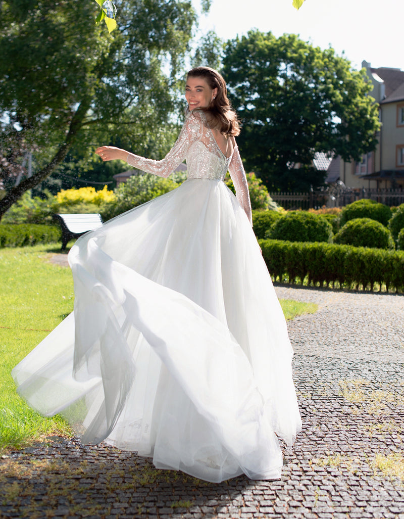 Long Sleeve V-Neck Glitter Wedding Dress