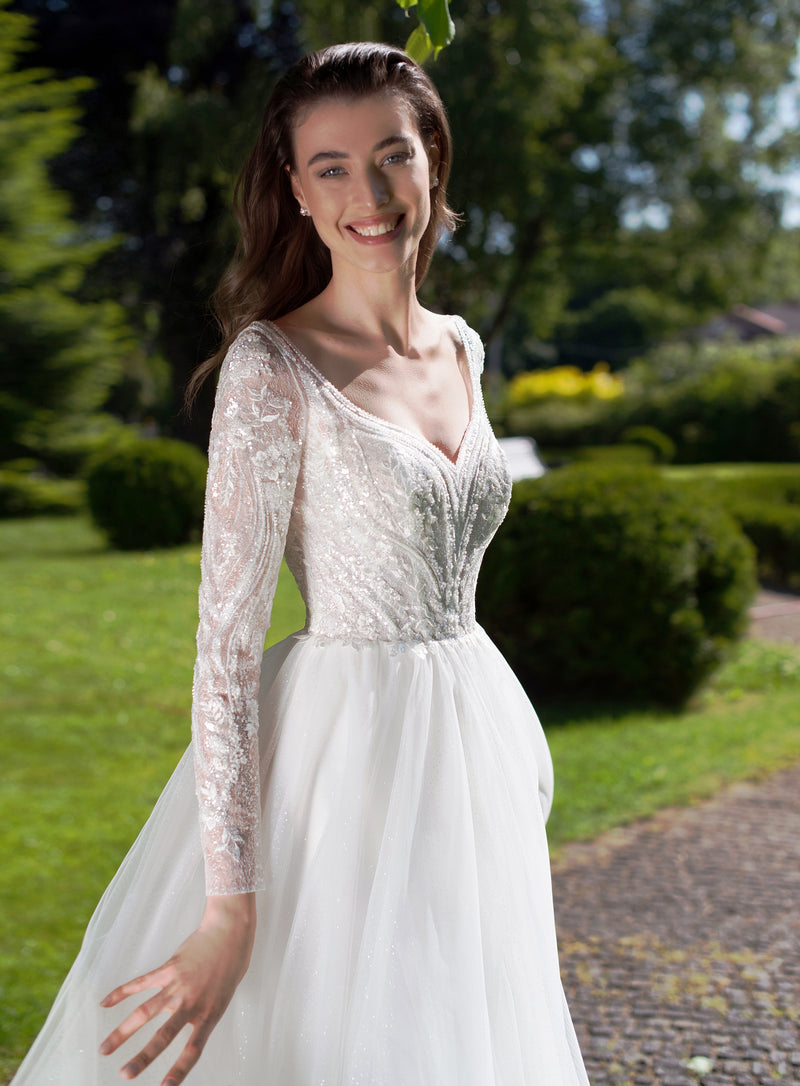 Long Sleeve V-Neck Glitter Wedding Dress