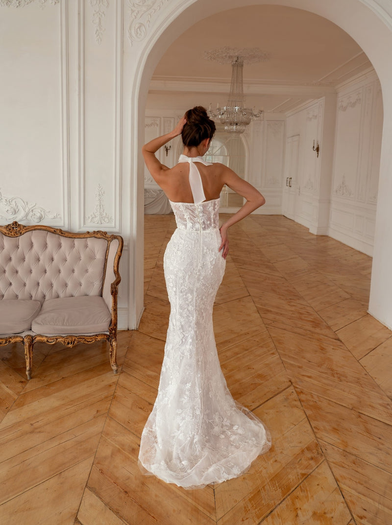 Ethereal Lace and Organza Mermaid Wedding Dress with Detachable Ruffled Sleeves | Harems Brides EU40 Ethereal Lace and Organza Mermaid Wedding Dress with Detachable Ruffled Sleeves | Harems Brides EU40