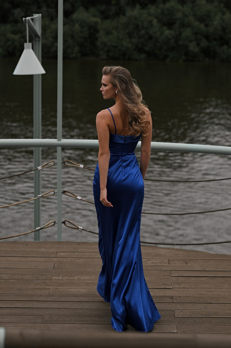 sachin and babi light blue dress Illusion Red Lace Evening Dress High Neck Back Covered Button Trumpet Sweep  Train from Dhgate Prom Dresses main image 0