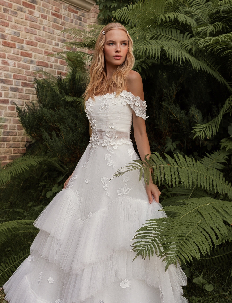 2 in One: Two-Piece Top and Skirt Wedding Dress with Stunning Removabl HAREM's Brides 2 in One: Two-Piece Top and Skirt Wedding Dress with Stunning Removabl HAREM's Brides