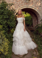 2 in One: Two-Piece Top and Skirt Wedding Dress with Stunning Removable Cover Dress