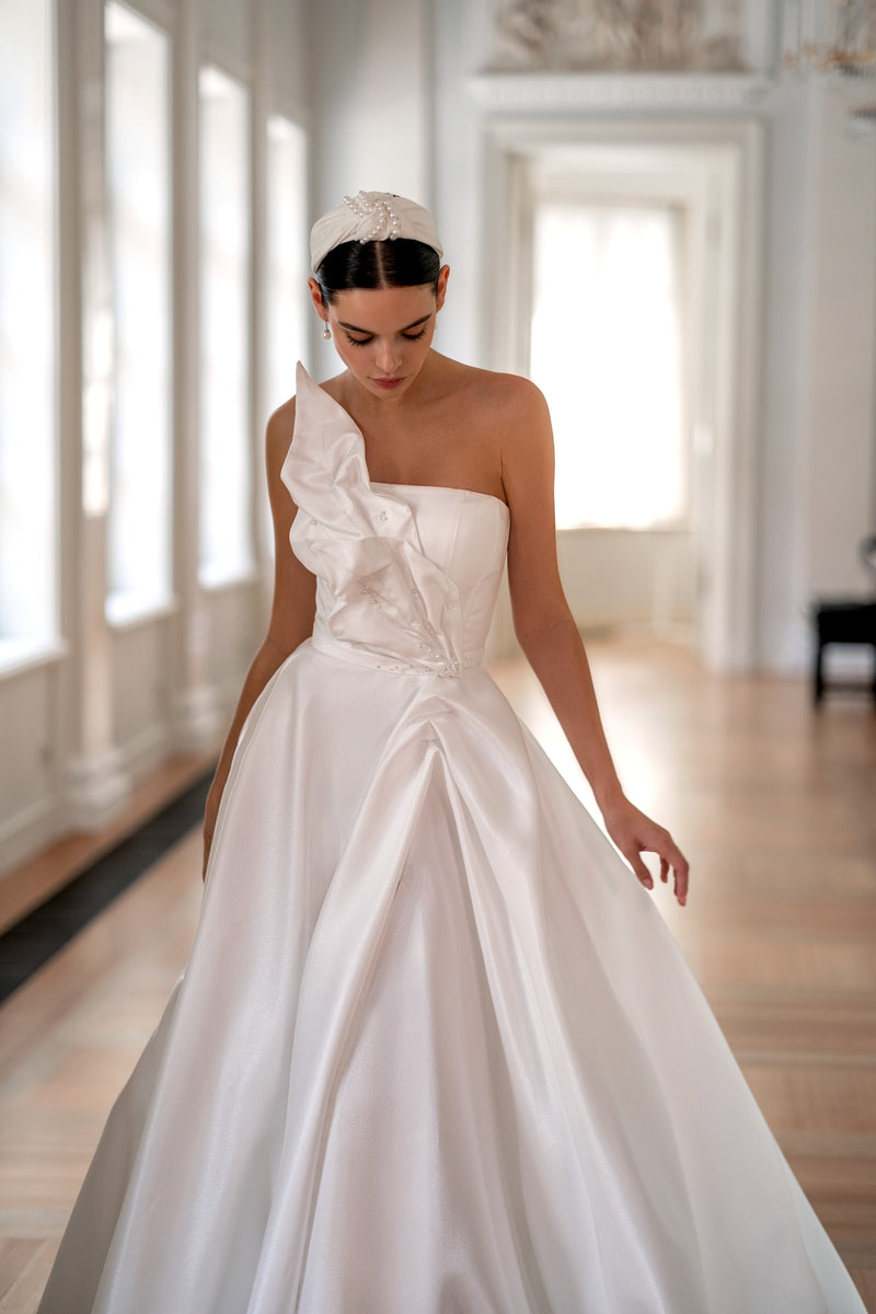 A-Line Strapless Simple Wedding Dress HAREM's Brides A-Line Strapless Simple Wedding Dress HAREM's Brides