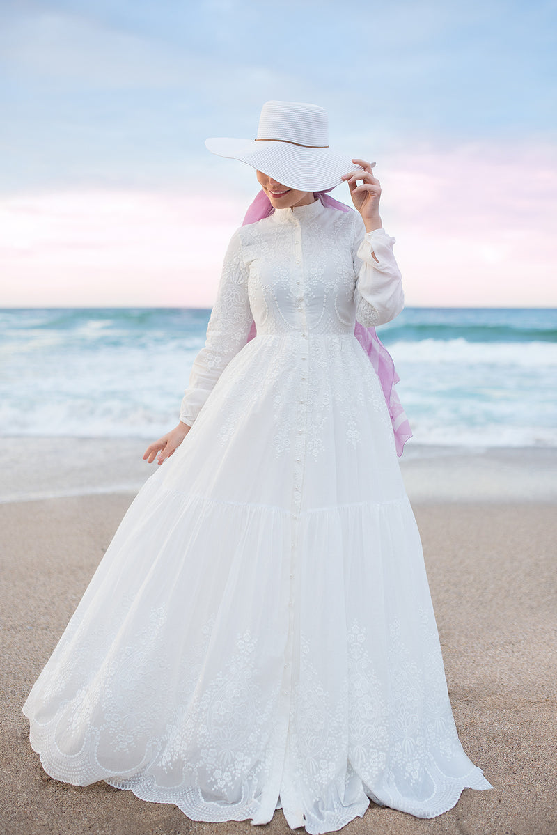 High Neck Modest White Dress with Embroidery Floral Pattern HAREM's Brides High Neck Modest White Dress with Embroidery Floral Pattern HAREM's Brides