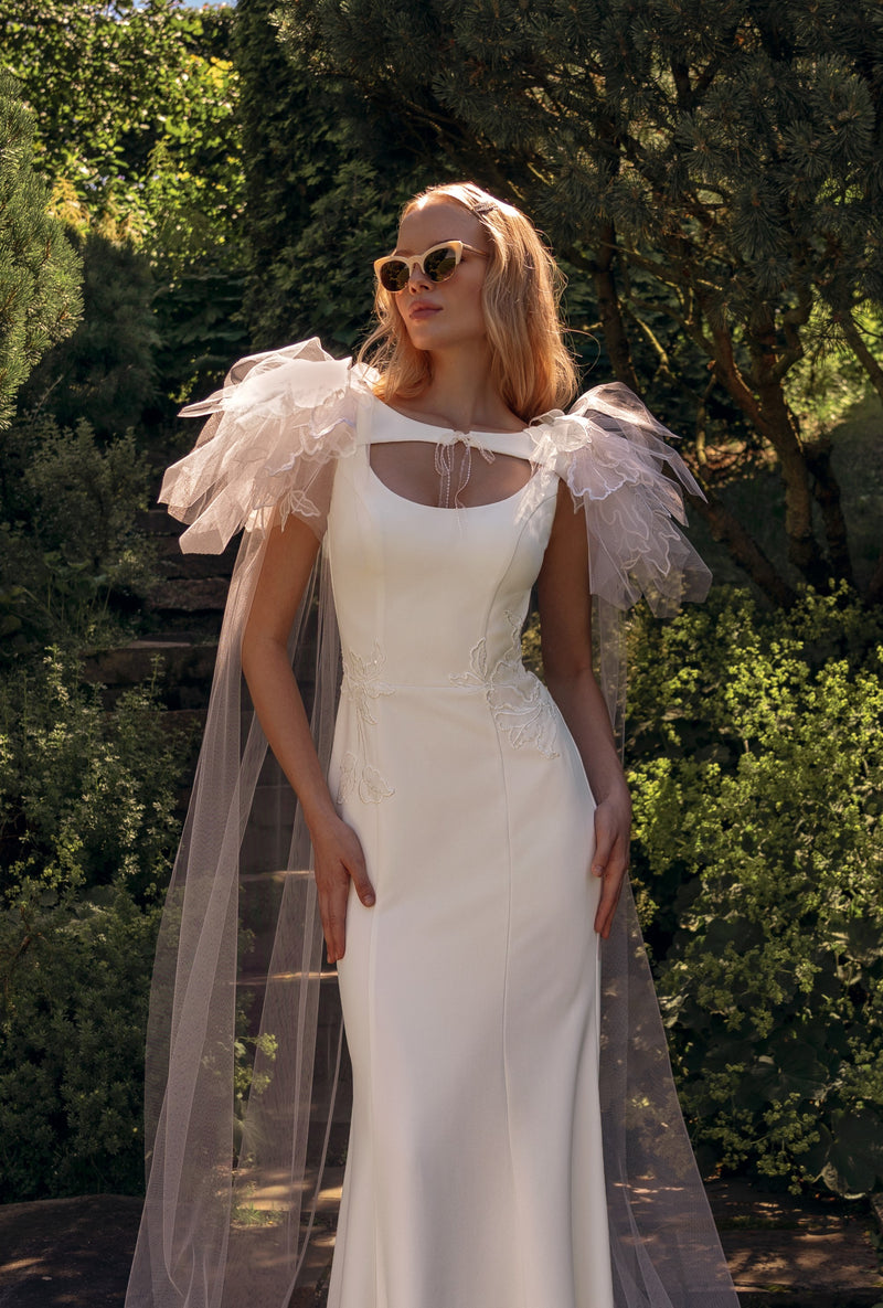 fitted lace wedding dress Mermaid Minimalist Wedding Dress with Removable Cape HAREM's Brides fitted lace wedding dress Mermaid Minimalist Wedding Dress with Removable Cape HAREM's Brides