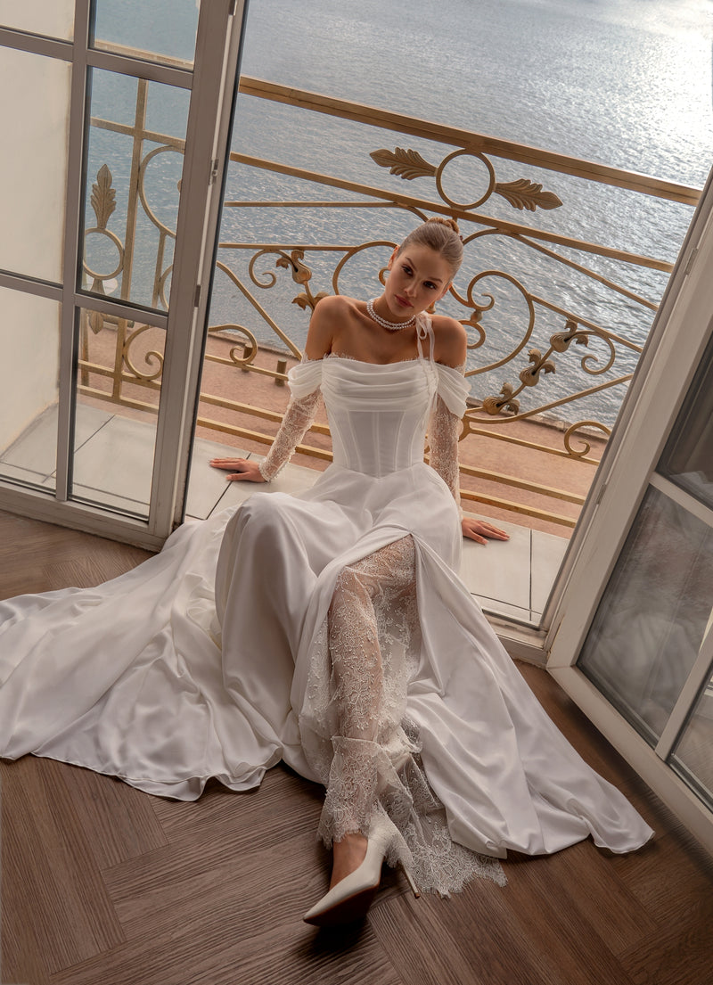 Off-Shoulder Wedding Dress in George Crepe and Lace Sleeves | Timeless Elegance by Harems Brides EU36 Off-Shoulder Wedding Dress in George Crepe and Lace Sleeves | Timeless Elegance by Harems Brides EU36