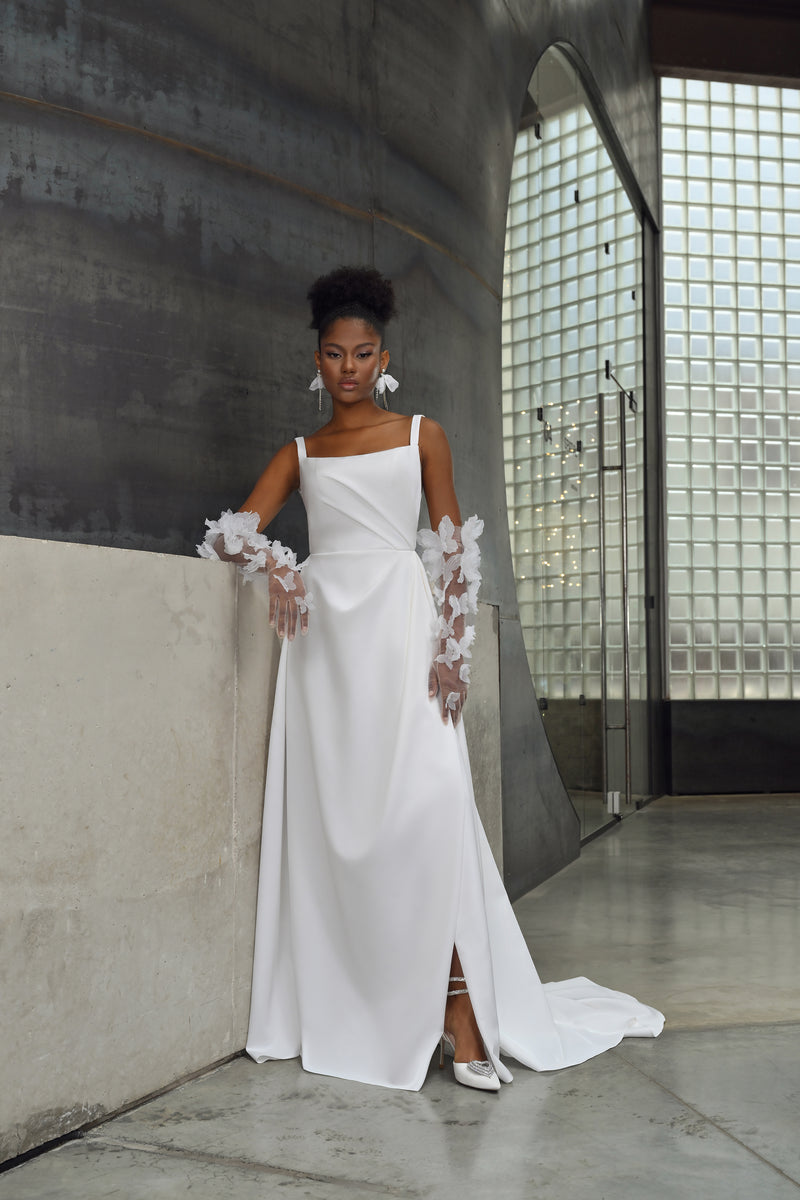 Robe de mariée trapèze minimaliste à encolure carrée avec manches amovibles