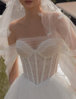 Magnifique robe de mariée trapèze sans bretelles