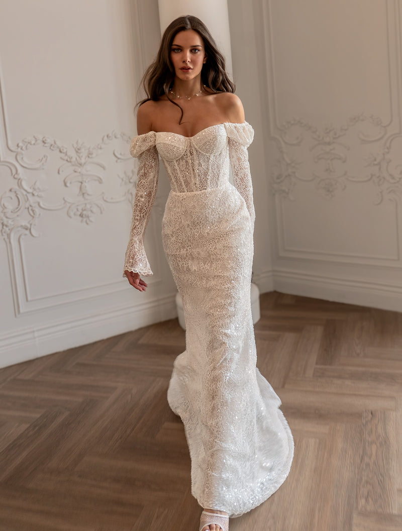 Lace Off-Shoulder Corset Wedding Dress | Exquisite Romance Couture Off-white / EU38 Lace Off-Shoulder Corset Wedding Dress | Exquisite Romance Couture Off-white / EU38