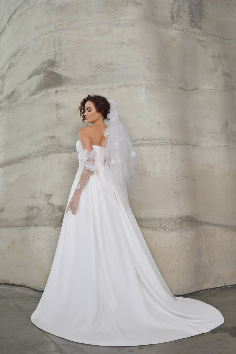 2in1: Strapless A-Line Minimalist Wedding Dress With Removable Bow