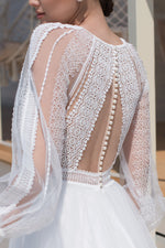 Robe de mariée trapèze élégante en dentelle à manches longues