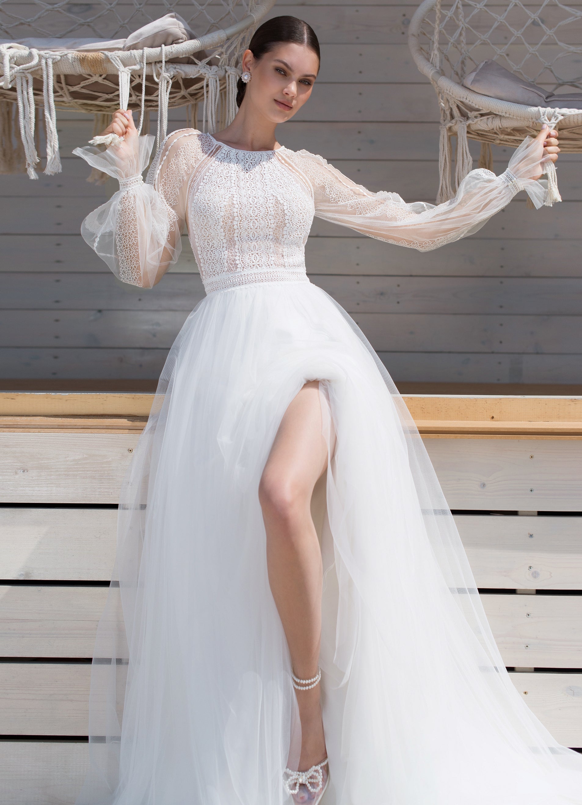 Elegant Long Sleeve A-Line Lace Wedding Dress Elegant Long Sleeve A-Line Lace Wedding Dress