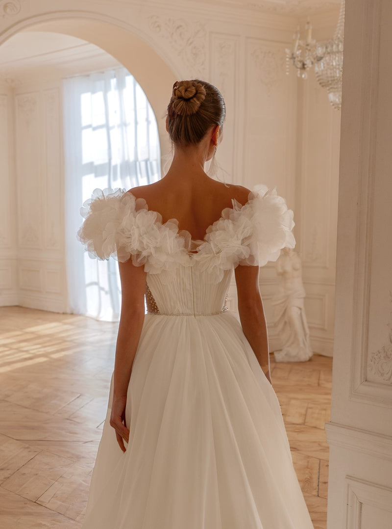 Floral Cloud Organza Off-Shoulder Wedding Dress