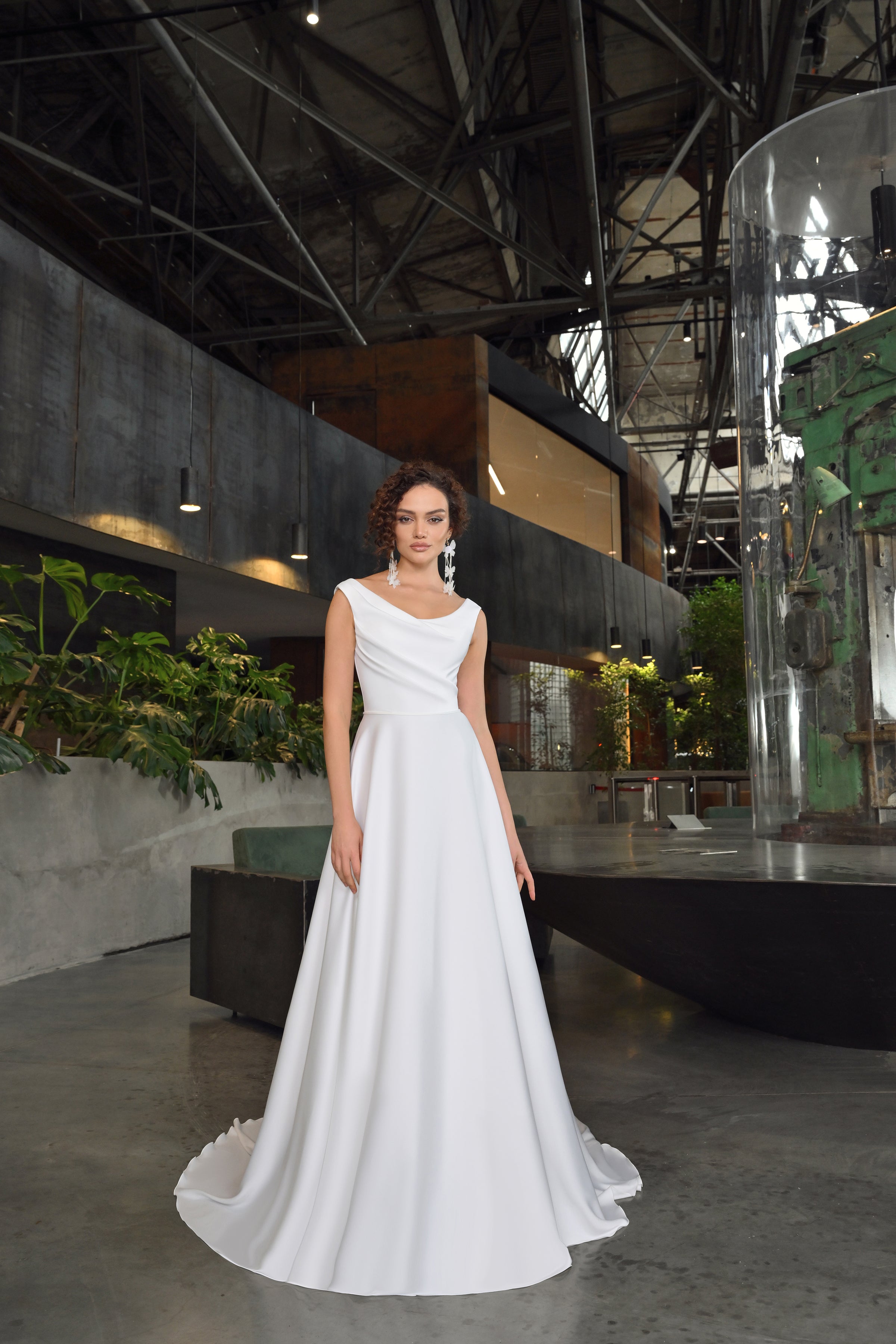Silk a line wedding dress deals
