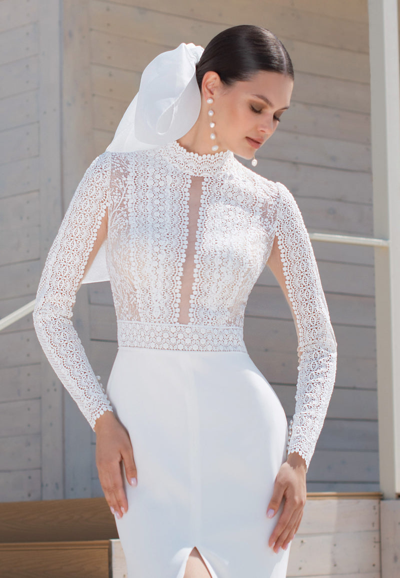 Elegant Long Sleeve Mermaid Wedding Dress