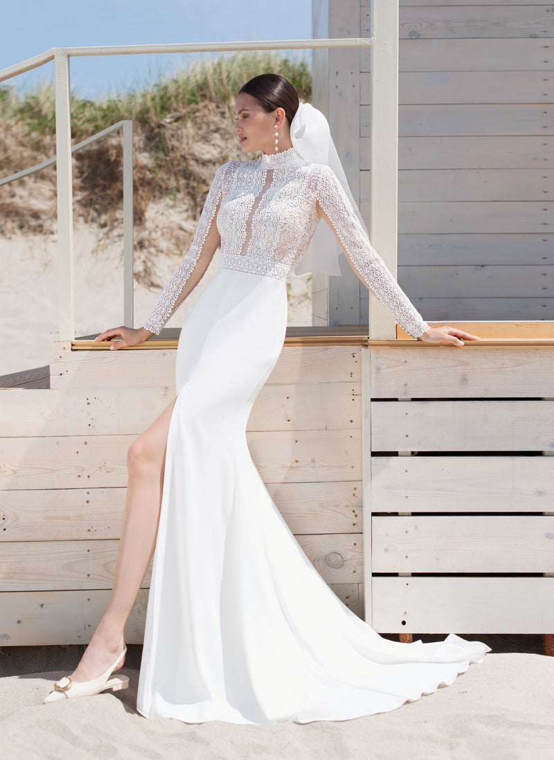 Elegant Long Sleeve Mermaid Wedding Dress