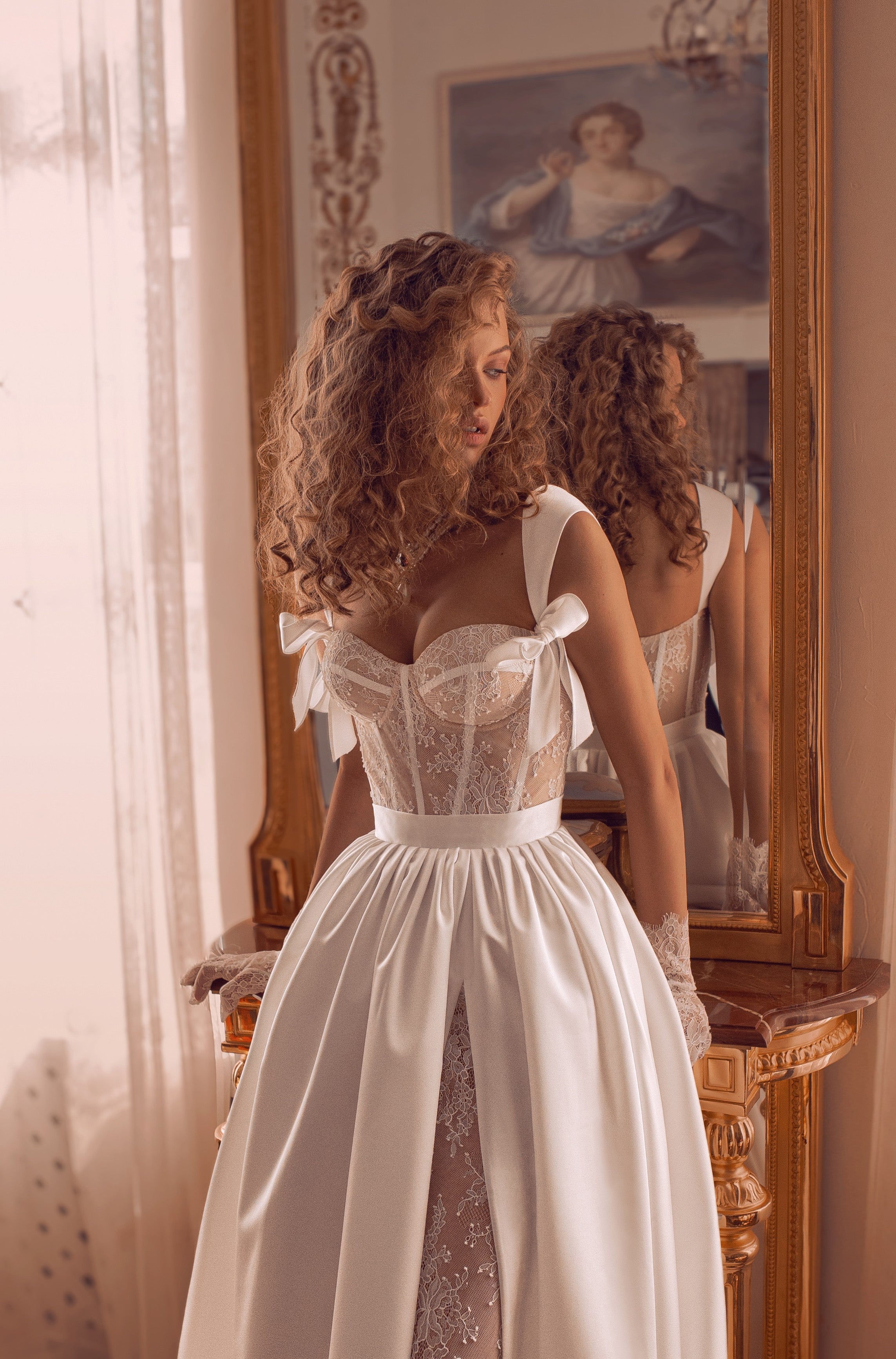 Exquisite Satin Corset Wedding Dress with Lace Front Slit