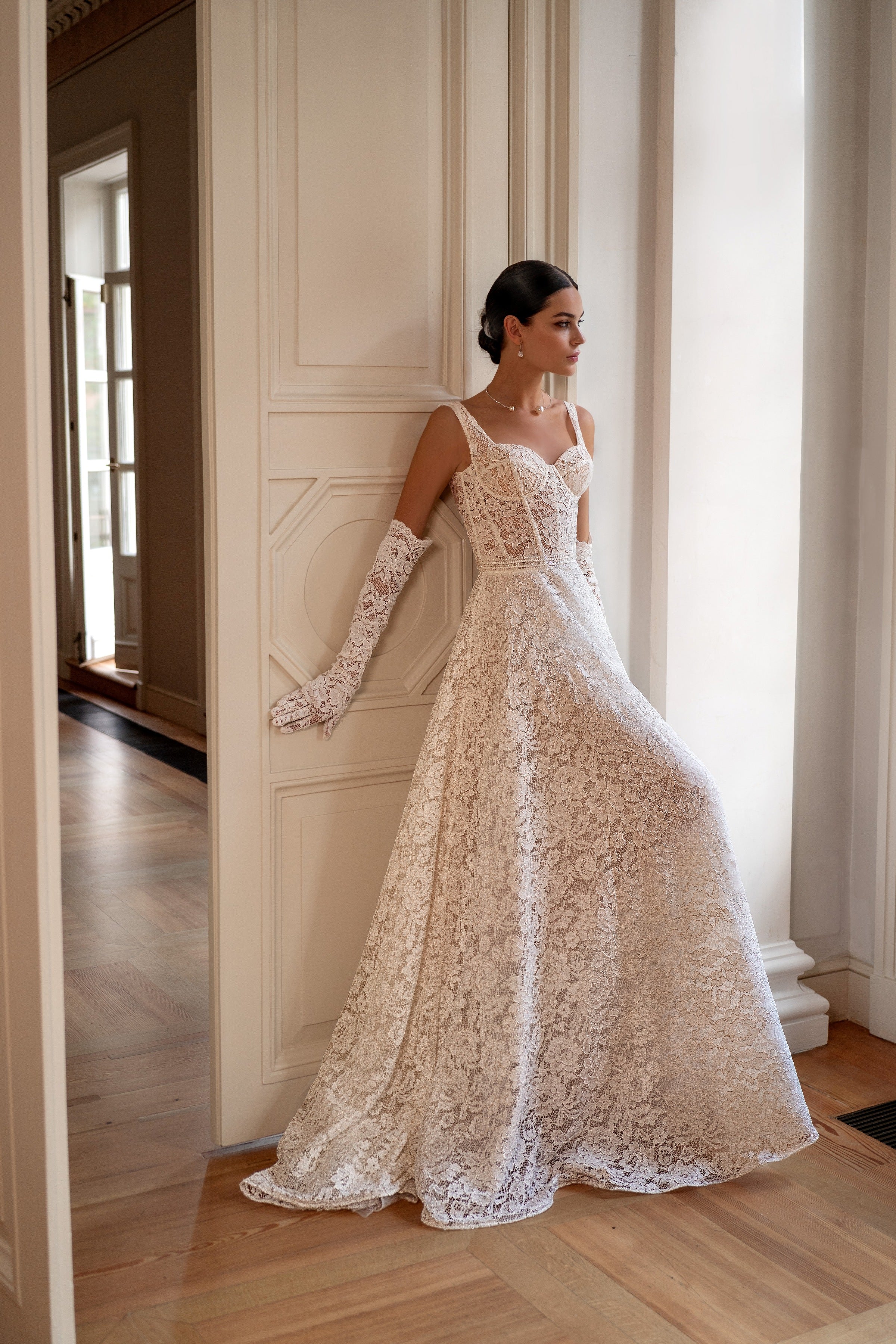 A-Line Lace Romantic Wedding Dress with Removable Sleeves – HAREM's Brides