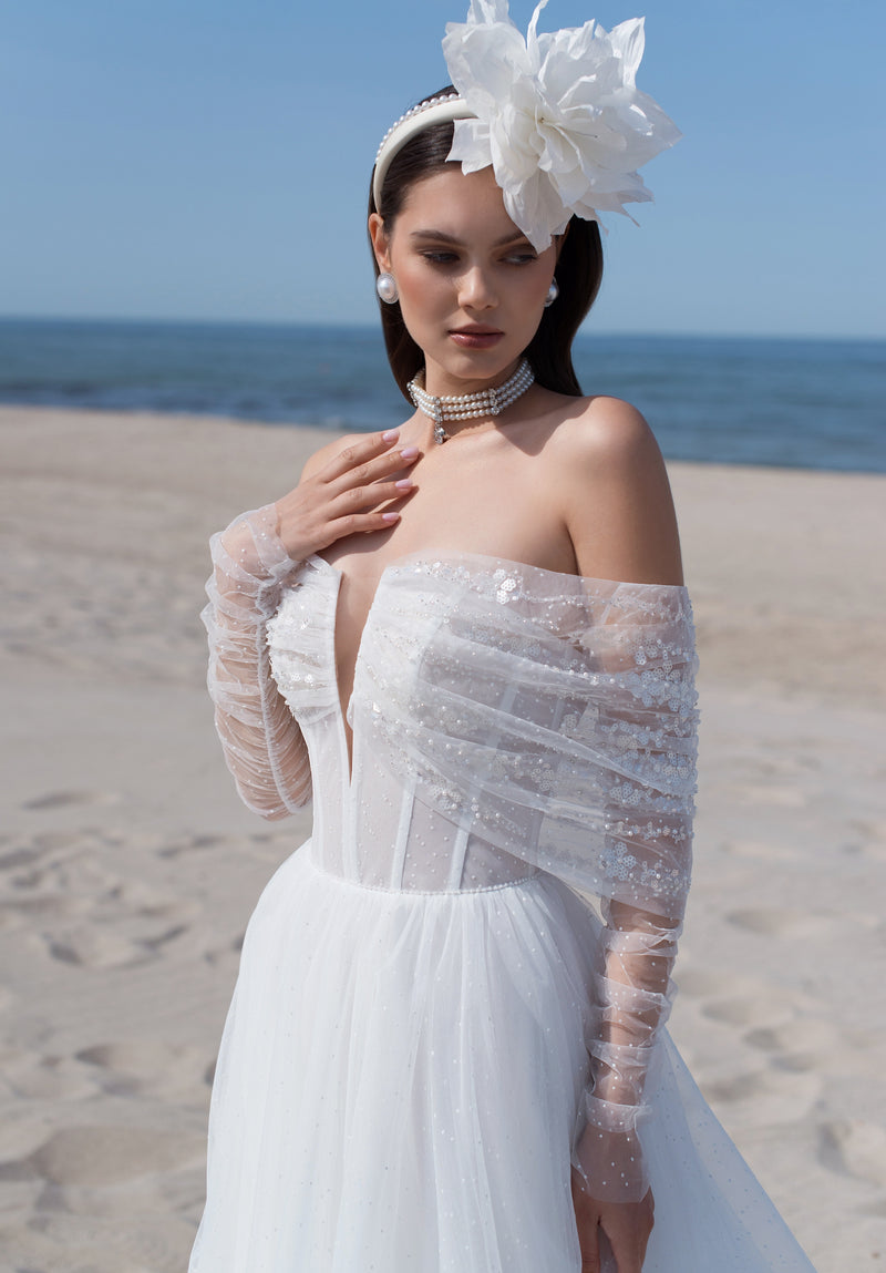 Off-The Shoulder Princess Wedding Dress with Removable Sleeves Made to Measure Off-The Shoulder Princess Wedding Dress with Removable Sleeves Made to Measure