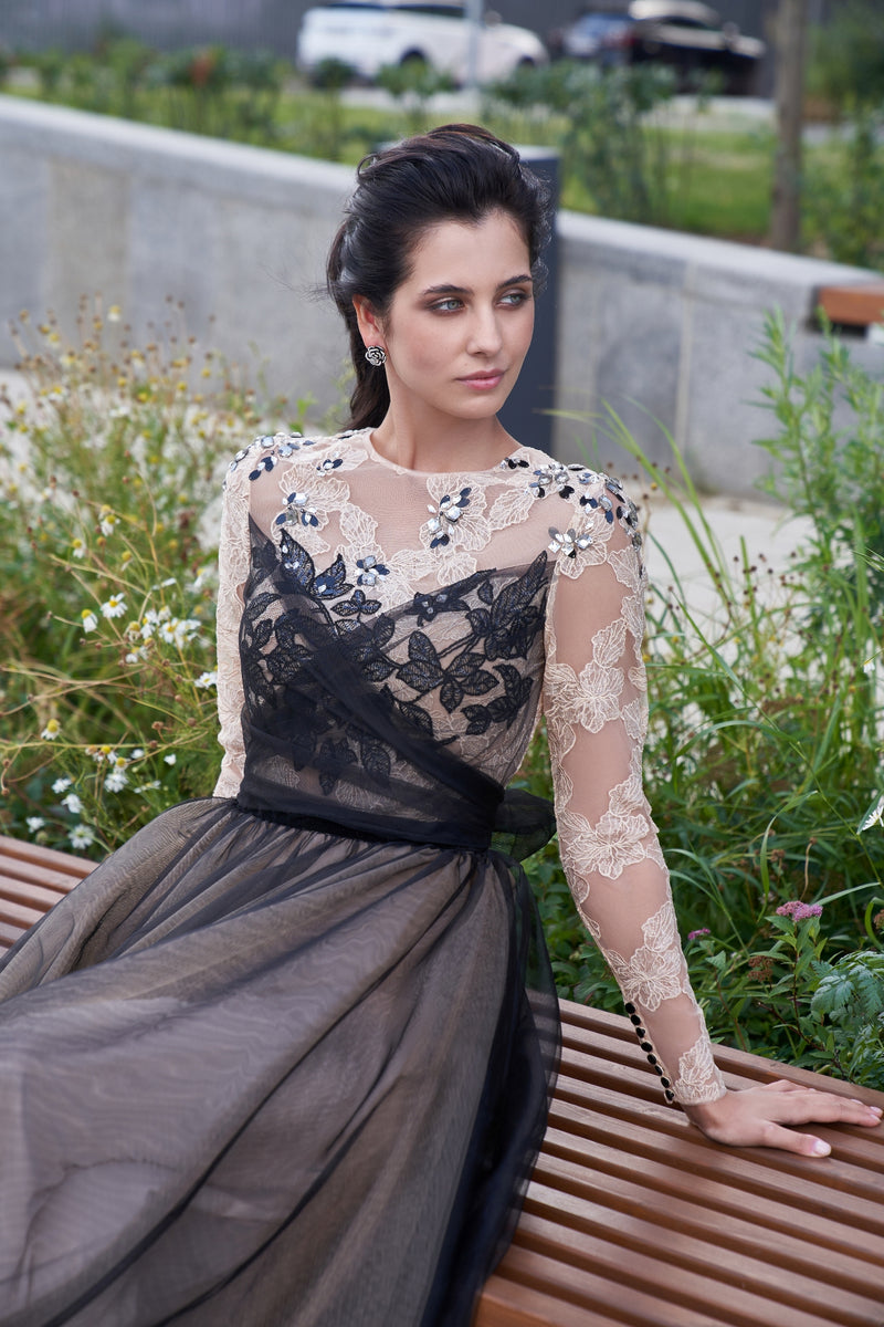 Long Sleeve Lace and Tulle Midi Black Dress Made to Measure Long Sleeve Lace and Tulle Midi Black Dress Made to Measure