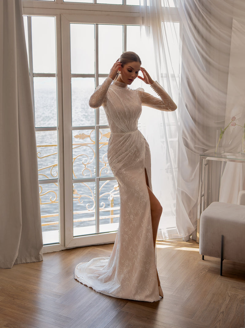 High-Neck Long-Sleeve Lace Mermaid Wedding Dress | Timeless Grace Edition Vanilla / EU38 High-Neck Long-Sleeve Lace Mermaid Wedding Dress | Timeless Grace Edition Vanilla / EU38