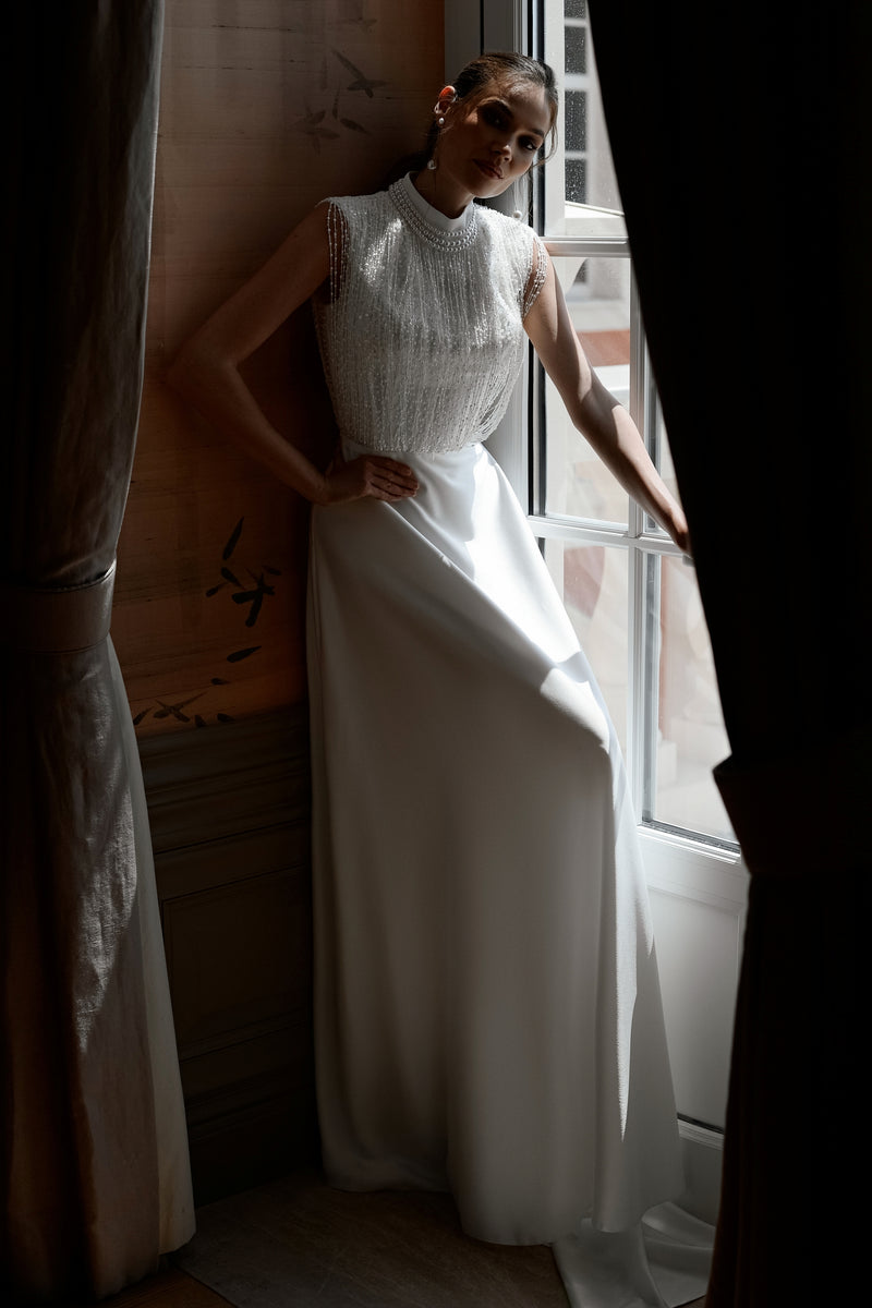 Exquisite Sparkle Wedding Dress with a Beautiful Fringe Top