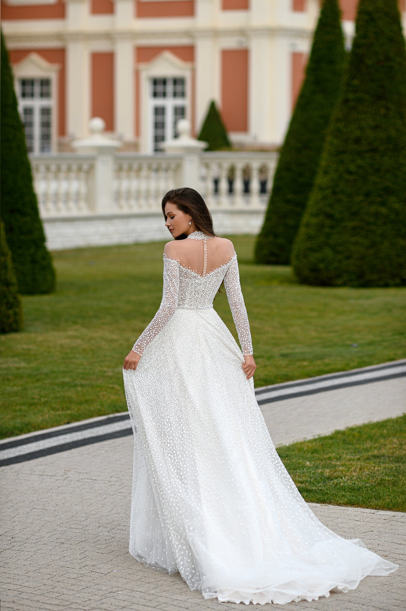 Elegant Long-Sleeve Glitter A-Line Wedding Dress