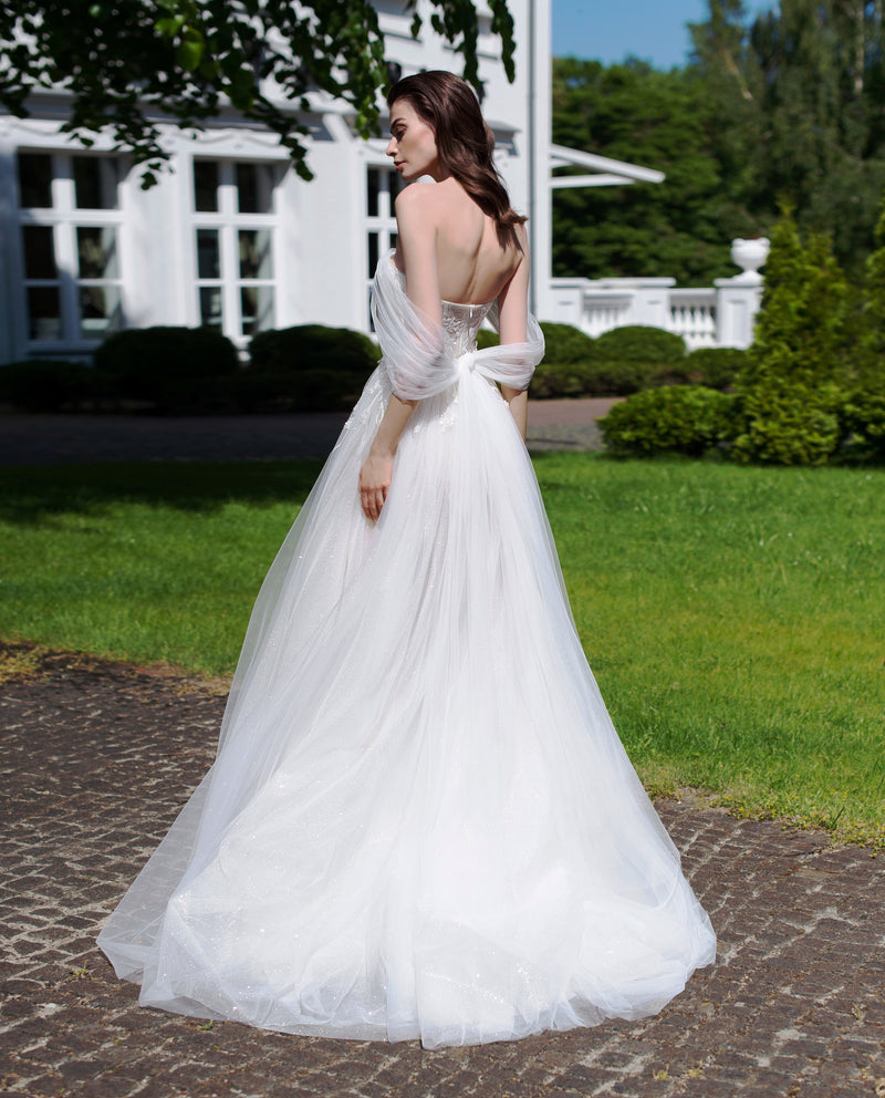 Sexy Off-Shoulder A-Line Wedding Dress with Shorts HAREM's Brides Sexy Off-Shoulder A-Line Wedding Dress with Shorts HAREM's Brides