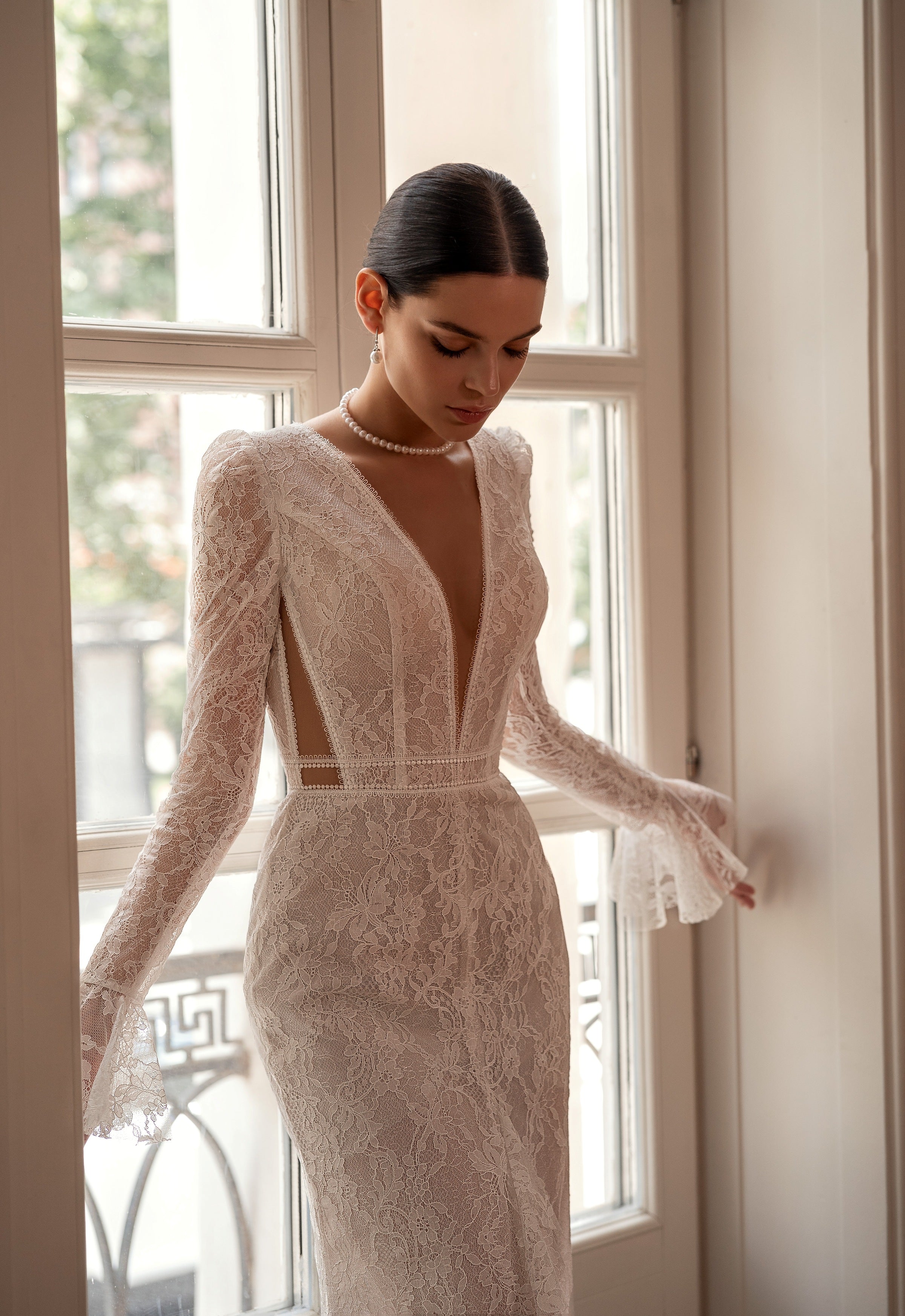 Long Sleeve Mermaid Lace Wedding Dress with Front Slit HAREM's Brides Long Sleeve Mermaid Lace Wedding Dress with Front Slit HAREM's Brides