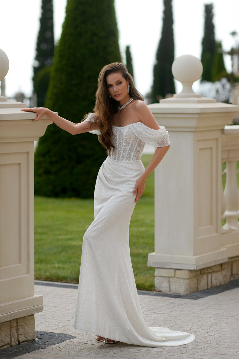 Off-Shoulder Mermaid Glitter Wedding Dress with Beaded Details HAREM's Brides Off-Shoulder Mermaid Glitter Wedding Dress with Beaded Details HAREM's Brides