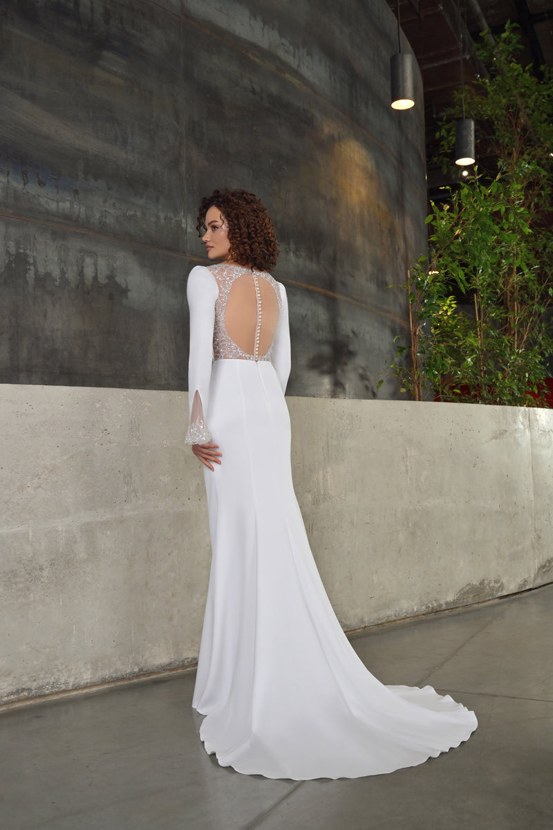 Robe de mariée minimaliste sirène à manches longues avec dos ouvert