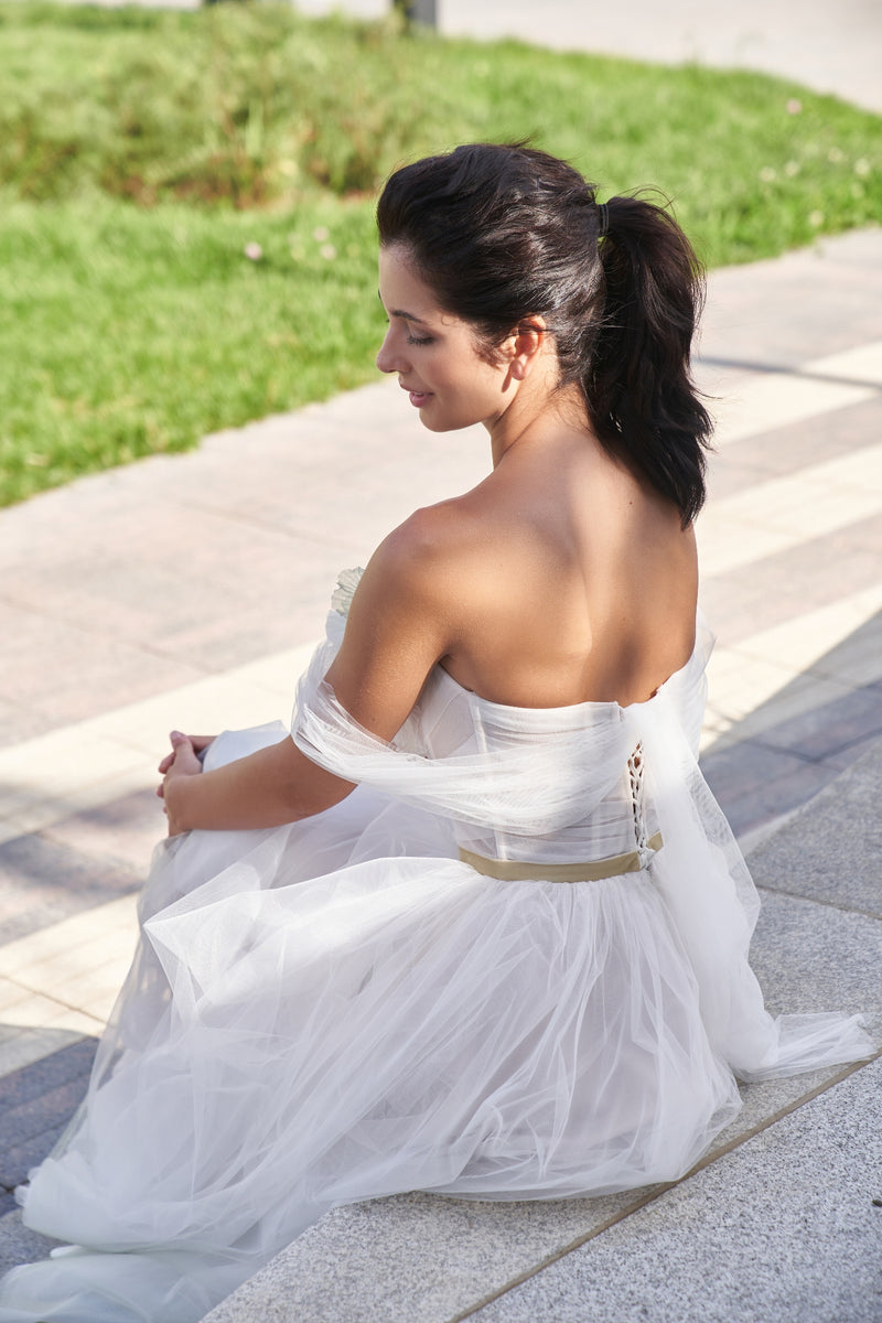 Exquisite Off-The Shoulder Tulle Midi Dress