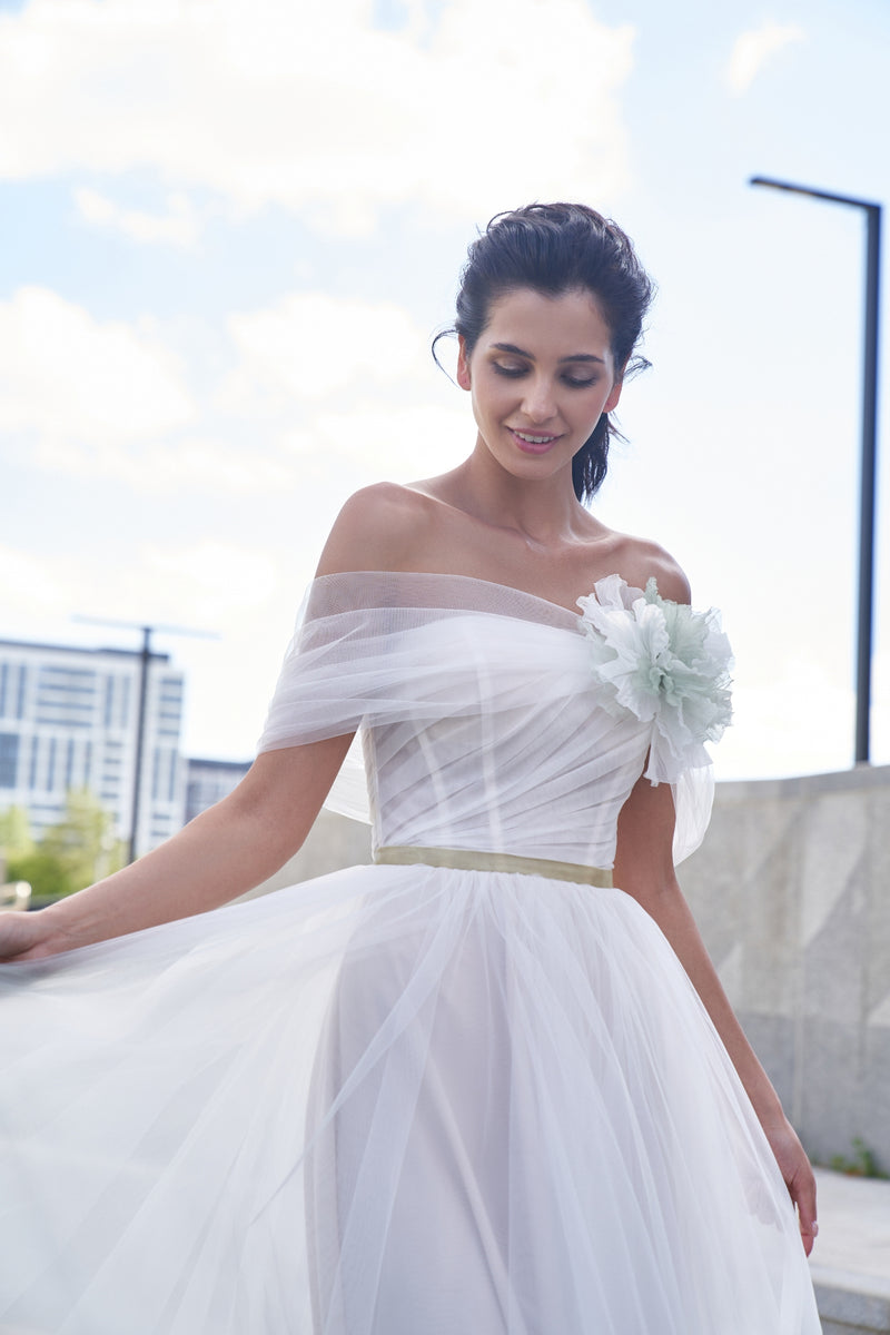 Exquisite Off-The Shoulder Tulle Midi Dress HAREM's Brides Exquisite Off-The Shoulder Tulle Midi Dress HAREM's Brides