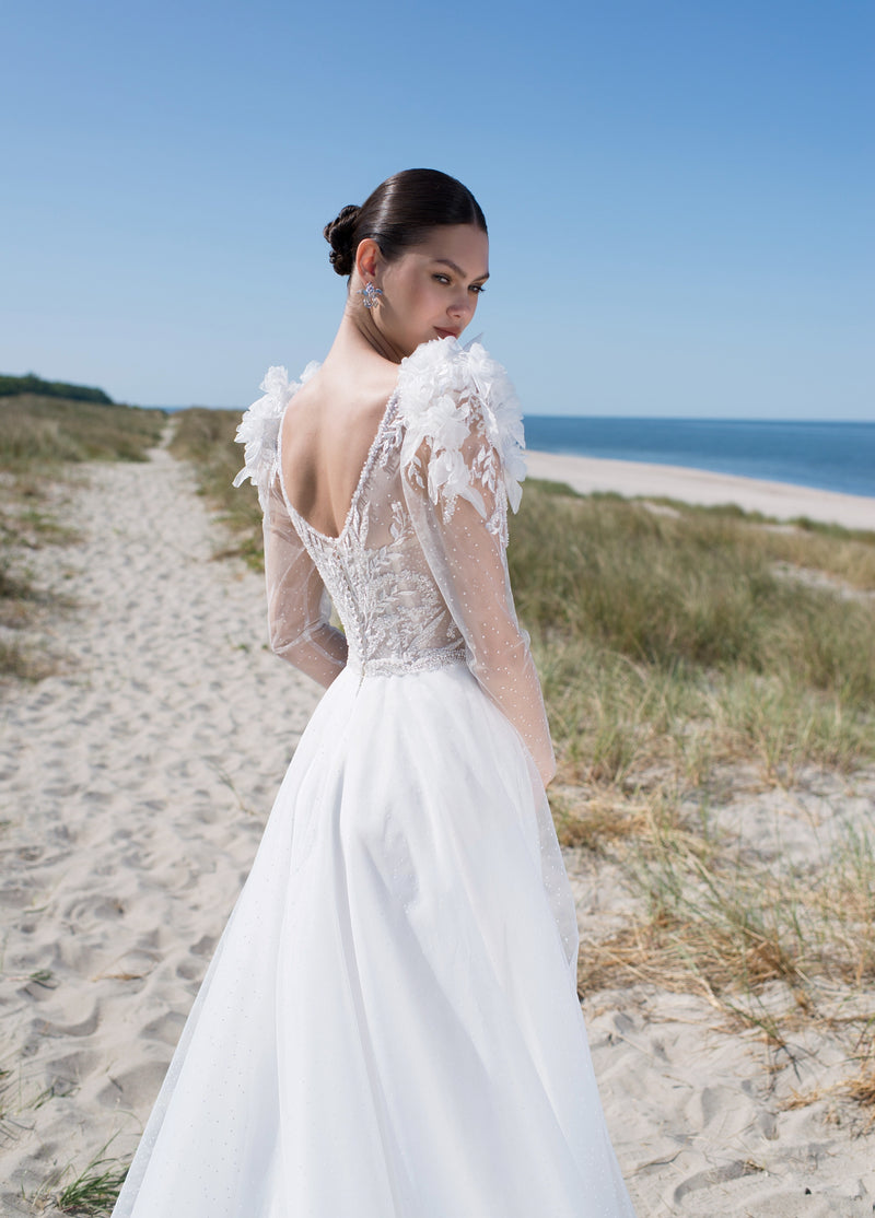 Fabuloso vestido de novia evasé de manga larga con flores en 3D en el hombro