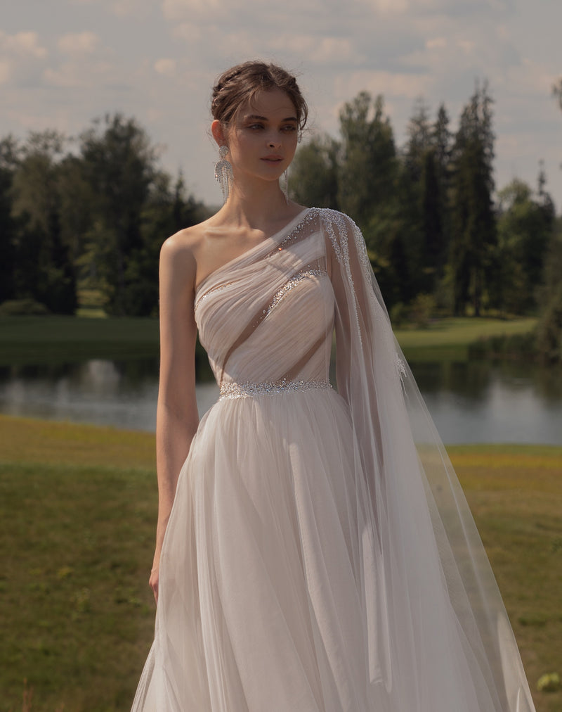 Robe de mariée trapèze asymétrique à une épaule de style hellénique