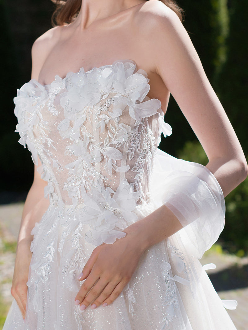 Robe de mariée romantique trapèze avec embellissement 3D