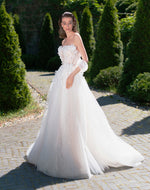 Vestido de novia romántico de corte A con adornos 3D