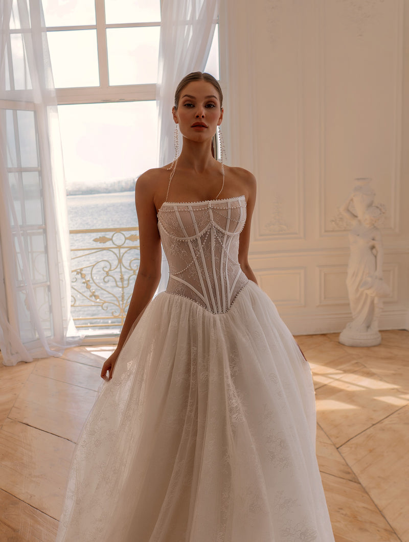 Strapless Lace Ball Gown with Corset Bodice & Pearl Embellishments | Timeless Modern Bridal Elegance EU40 Strapless Lace Ball Gown with Corset Bodice & Pearl Embellishments | Timeless Modern Bridal Elegance EU40