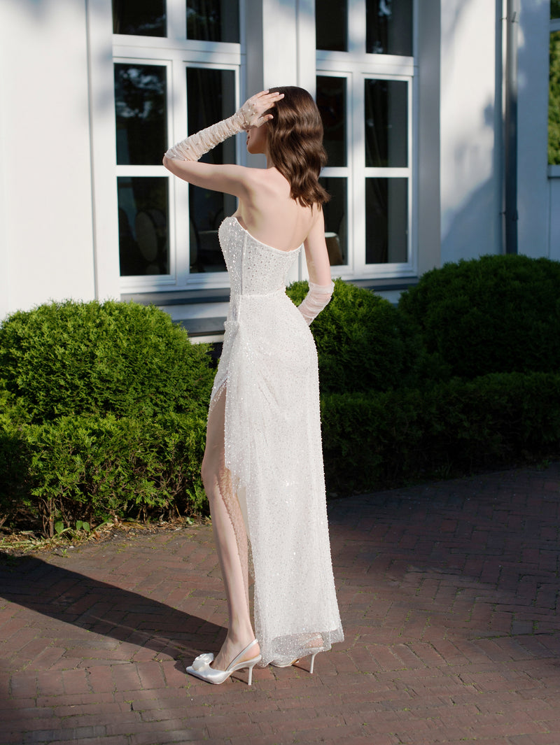 Vestido de novia romántico midi con purpurina sin tirantes