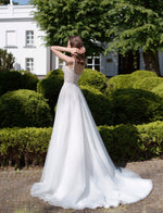 Pearly Spaghetti Strap Sweatheart Glitter A-Line Wedding Dress