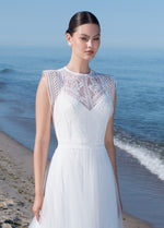 2in1: Spaghetti Strap Bridal Dress with Removable Cape