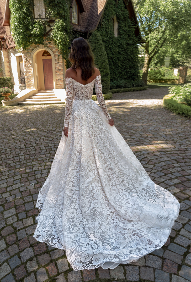 Off-Shoulder Long Sleeve Lace Wedding Dress with Veil HAREM's Brides Off-Shoulder Long Sleeve Lace Wedding Dress with Veil HAREM's Brides