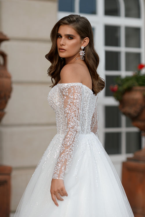 Amour Étoilé Gown: Off-Shoulder Sweetheart A-Line Glitter Wedding Dress